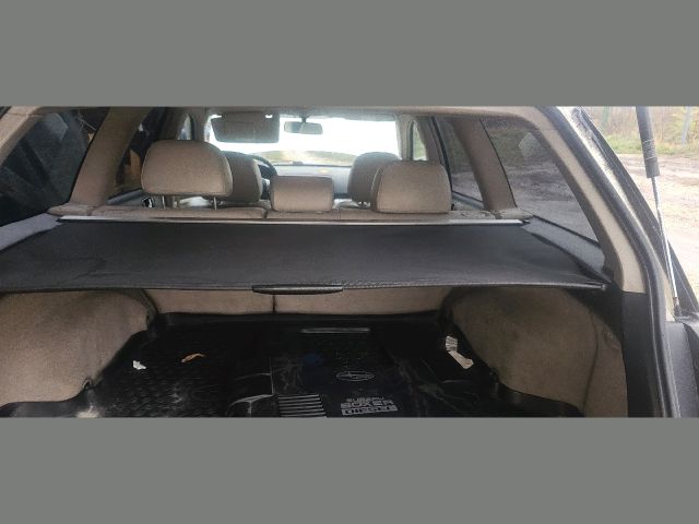 bontott SUBARU OUTBACK Csomagtér Roló