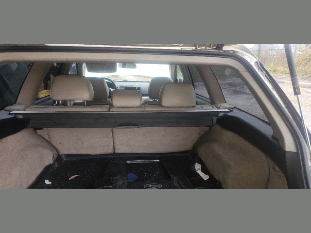 bontott SUBARU OUTBACK Csomagtér Roló
