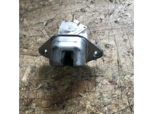 bontott SUBARU OUTBACK Csomagtérajtó Zárszerkezet