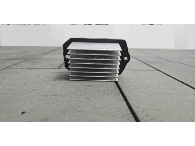 bontott SUBARU OUTBACK Előtét Ellenállás Fűtőmotor