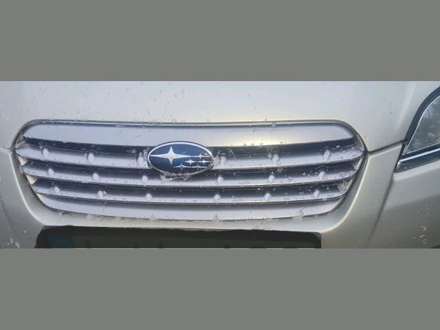 bontott SUBARU OUTBACK Hűtőrács