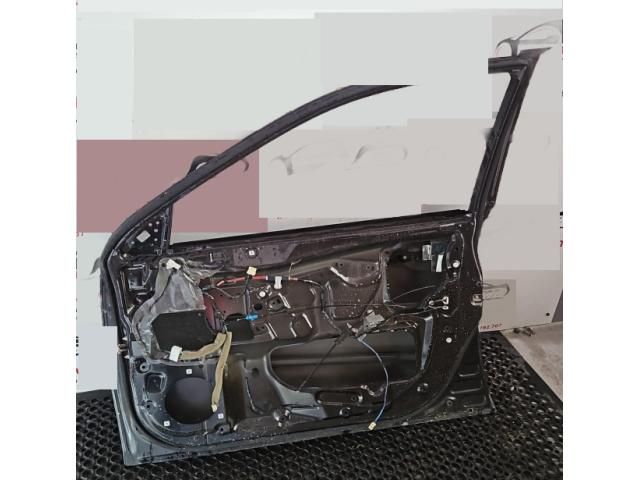 bontott SUBARU OUTBACK Jobb első Ajtó (Üres lemez)