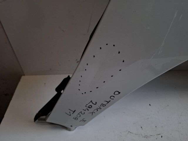 bontott SUBARU OUTBACK Jobb első Sárvédő