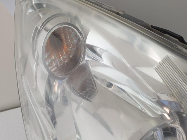 bontott SUBARU OUTBACK Jobb Fényszóró