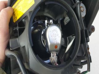 bontott SUBARU OUTBACK Jobb Fényszóró