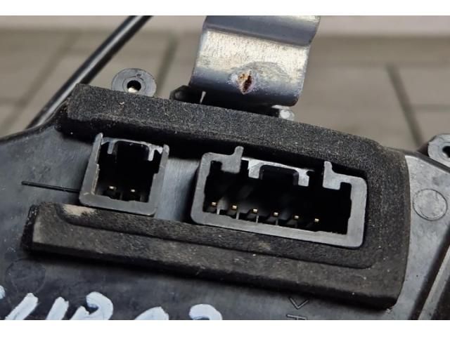 bontott SUBARU OUTBACK Jobb hátsó Ajtózár