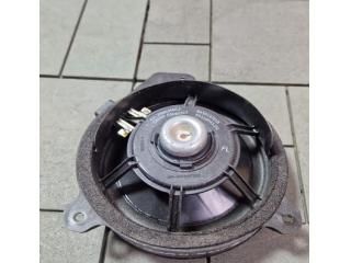 bontott SUBARU OUTBACK Jobb hátsó Hangszóró