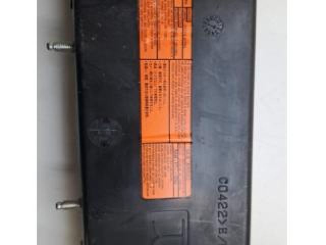 bontott SUBARU OUTBACK Jobb Oldallégzsák