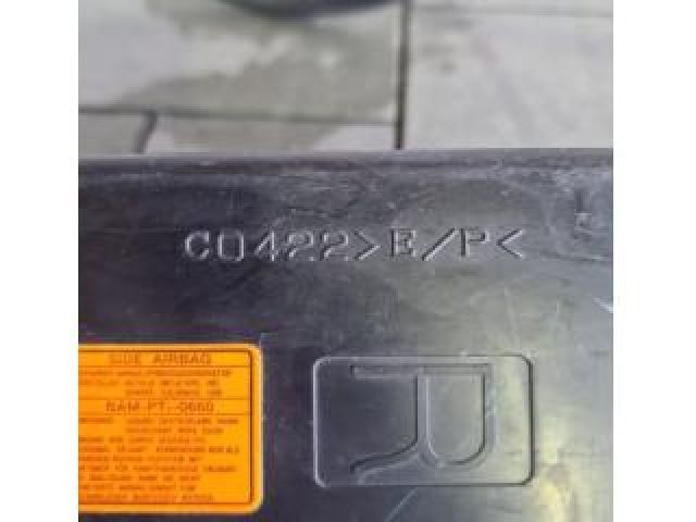 bontott SUBARU OUTBACK Jobb Oldallégzsák