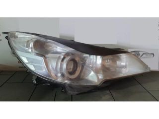 bontott SUBARU OUTBACK Jobb Xenon Fényszóró