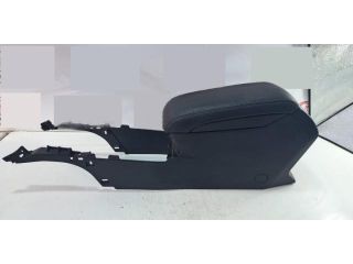 bontott SUBARU OUTBACK Könyöklő