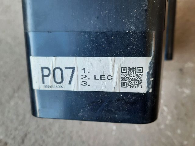 bontott SUBARU OUTBACK Középső Szellőző