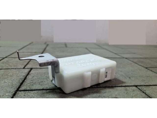 bontott SUBARU OUTBACK Központizár Elektronika