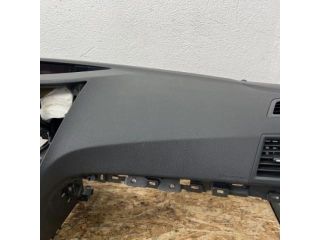 bontott SUBARU OUTBACK Műszerfal Héj