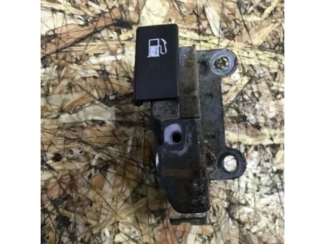 bontott SUBARU OUTBACK Tankajtó Nyitó Kar / Gomb