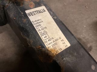 bontott SUBARU OUTBACK Vonóhorog