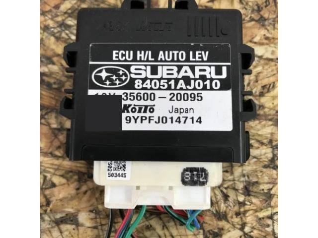 bontott SUBARU OUTBACK Xenon Trafó