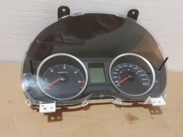 bontott SUBARU XV Kilométeróra