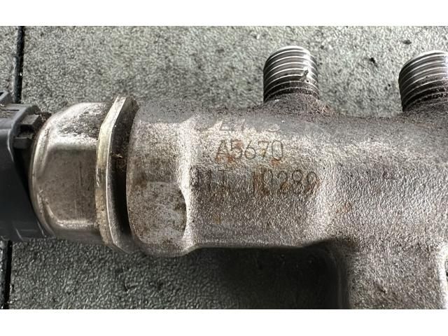 bontott SUBARU XV Közösnyomócső