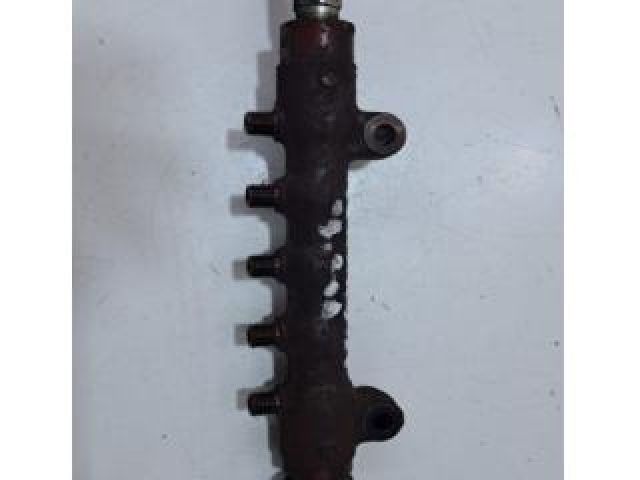 bontott SUBARU XV Közösnyomócső