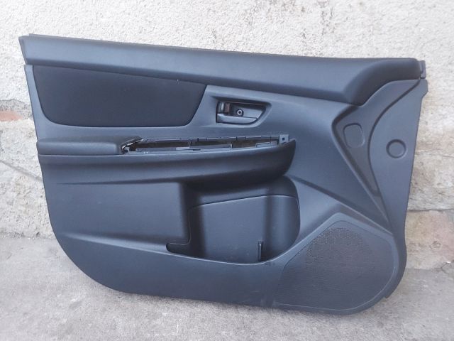 bontott SUBARU XV Bal első Ajtó Kárpit
