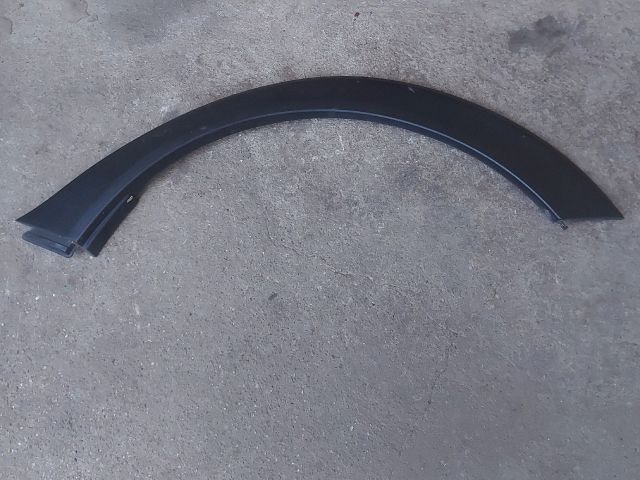 bontott SUBARU XV Bal hátsó Sárvédő Szélesítő