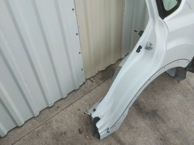 bontott SUBARU XV Bal hátsó Sárvédő