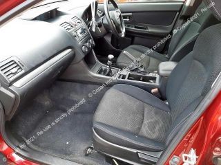 bontott SUBARU XV Felső Hűtőburkolat