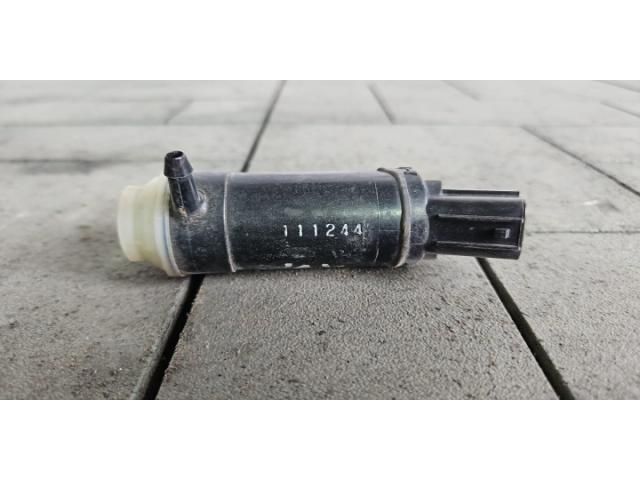 bontott SUBARU XV Fényszórómosó Szivattyú