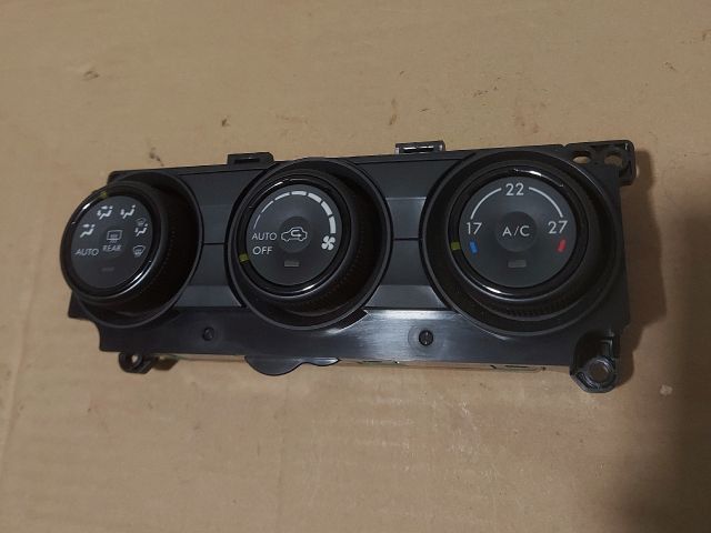 bontott SUBARU XV Fűtéskapcsoló (manuális klímás)