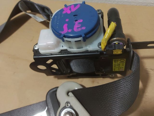 bontott SUBARU XV Jobb első Biztonsági Öv