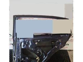 bontott SUBARU XV Jobb hátsó Ajtó (Üres lemez)