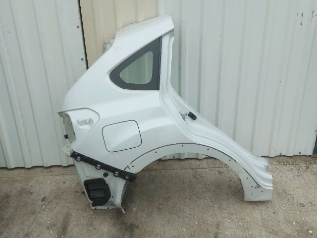 bontott SUBARU XV Jobb hátsó Sárvédő