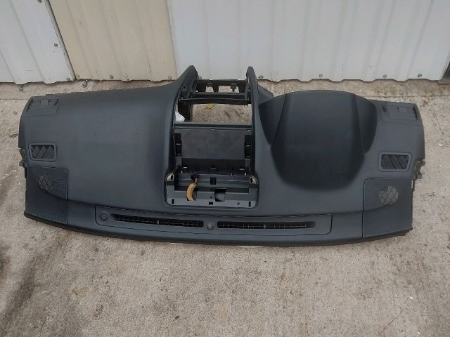 bontott SUBARU XV Műszerfal Héj