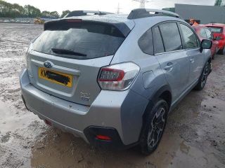 bontott SUBARU XV Tankajtó