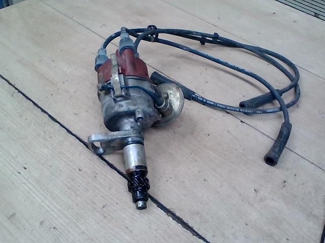 bontott SUZUKI ALTO Gyújtáselosztó és Gyertya Kábel