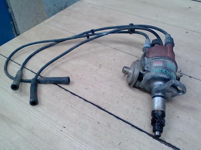 bontott SUZUKI ALTO Gyújtáselosztó és Gyertya Kábel