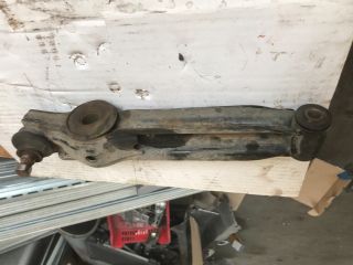 bontott SUZUKI ALTO Jobb első Lengőkar