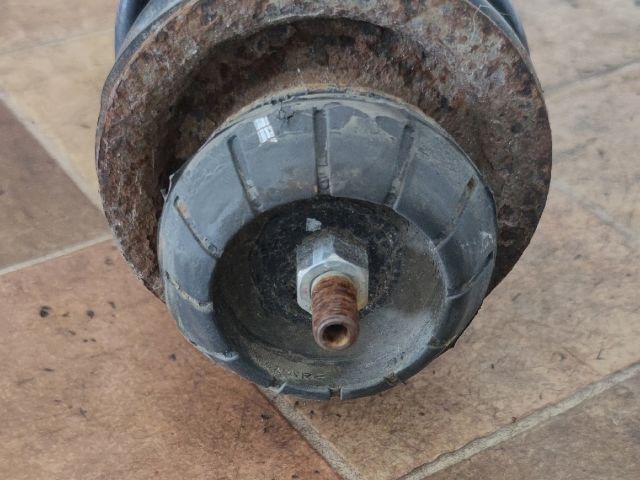 bontott SUZUKI ALTO Bal első Gólyaláb (Lengécsillapító, Rugó)