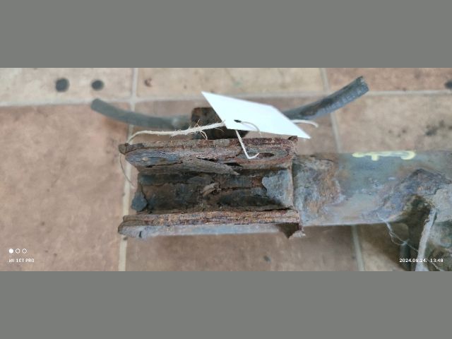 bontott SUZUKI ALTO Bal első Gólyaláb (Lengécsillapító, Rugó)