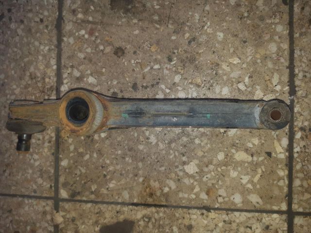 bontott SUZUKI ALTO Bal első Lengőkar