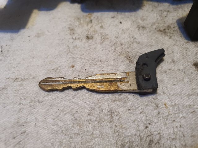 bontott SUZUKI ALTO Gyújtáskapcsoló Házzal