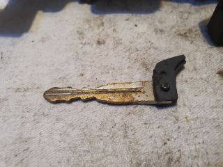 bontott SUZUKI ALTO Gyújtáskapcsoló Házzal