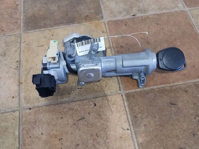 bontott SUZUKI ALTO Gyújtáskapcsoló