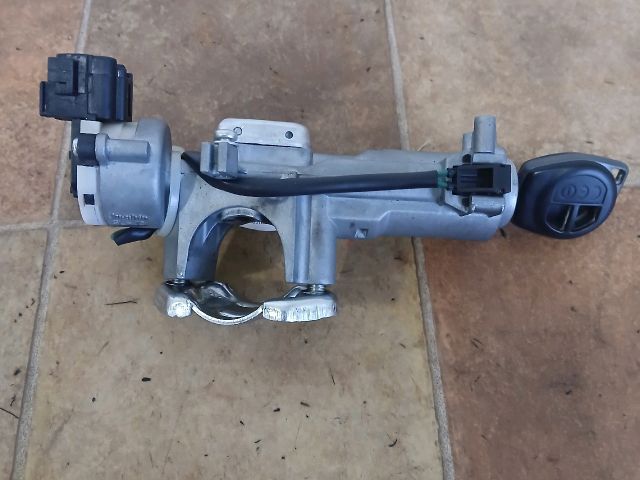 bontott SUZUKI ALTO Gyújtáskapcsoló