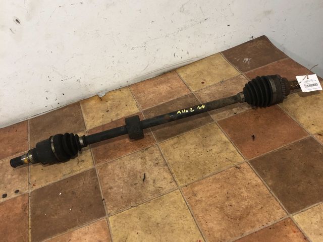 bontott SUZUKI ALTO Jobb Féltengely