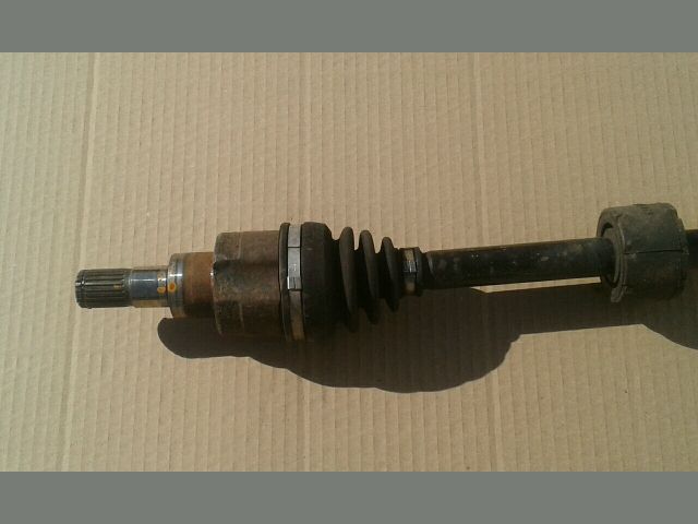 bontott SUZUKI ALTO Jobb Féltengely