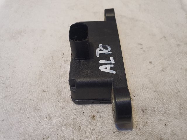 bontott SUZUKI ALTO Menetstabilizátor Elektronika