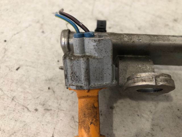 bontott SUZUKI ALTO Porlasztó Sor / Híd