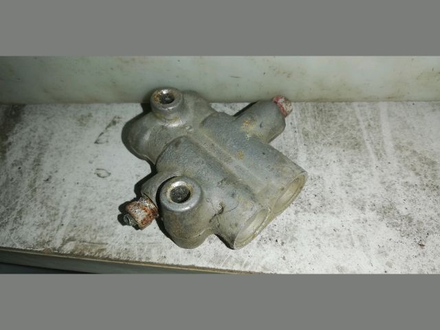 bontott SUZUKI ALTO Bal első Féknyereg Munkahengerrel